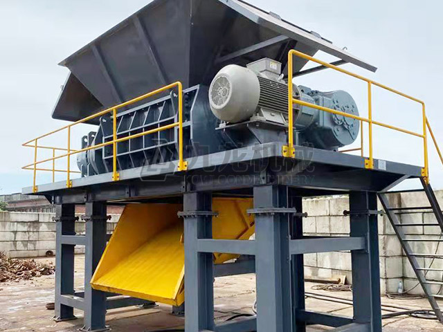 金屬粉碎機(jī) 金屬粉碎機(jī)