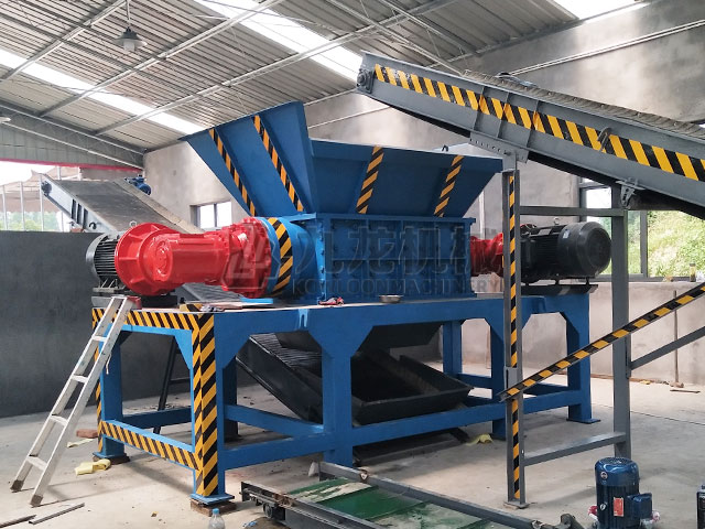 生活垃圾破碎機可以與其它設(shè)備配套使用(圖1) 生活垃圾破碎機可以與其它設(shè)備配套使用(圖1)